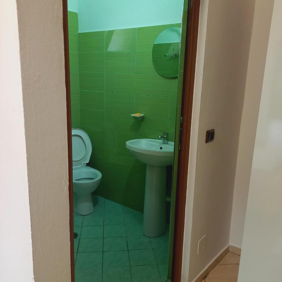 Hotel Eno Permet Bagian luar foto
