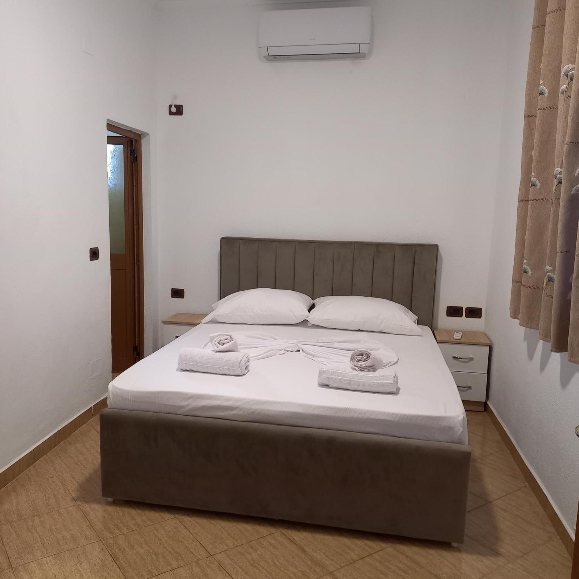 Hotel Eno Permet Bagian luar foto