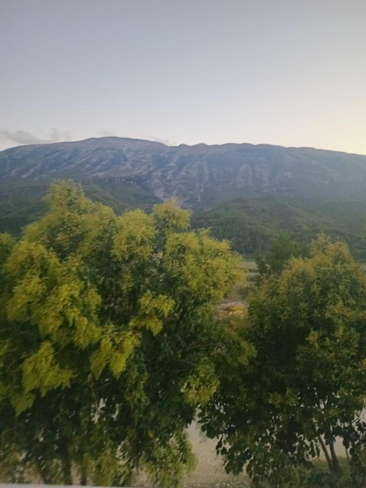 Hotel Eno Permet Bagian luar foto